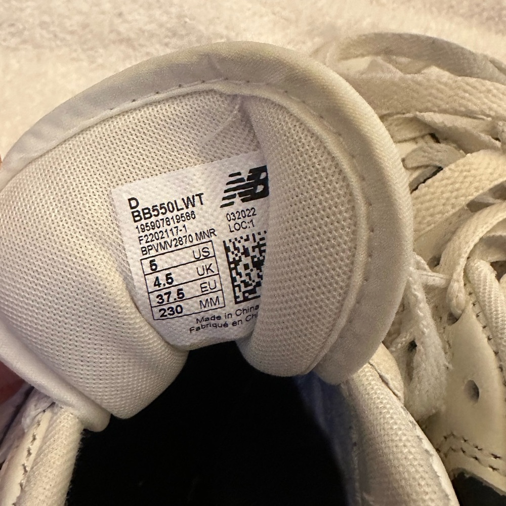 New Balance 550 Women’s Sea Salt Sneakers - Picture 3 of 7